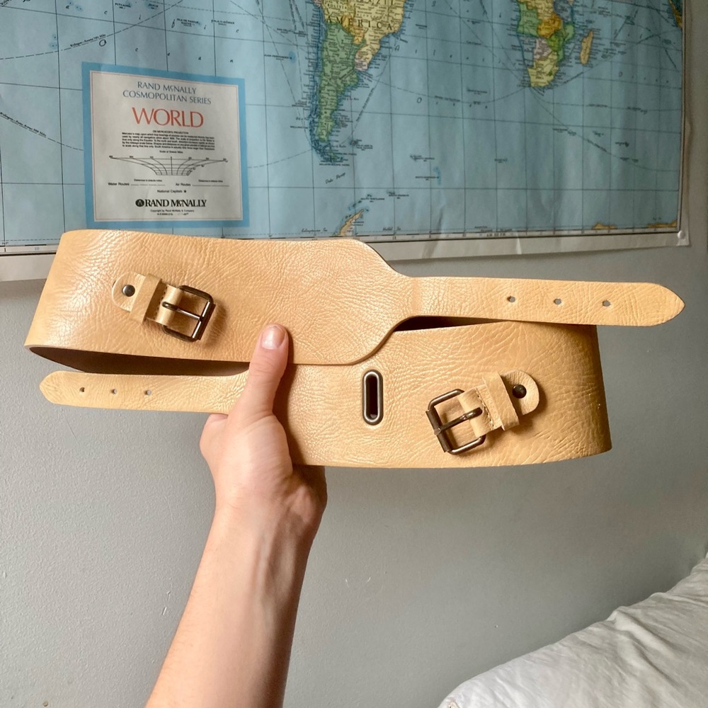 Plein Sud Boho Western Double Buckle Contour Hip Belt